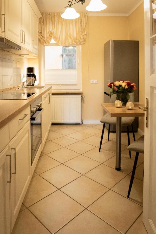 Apartamento Fewo Mit Pferdeboxen, Paddock Und Weide In Der Lueneburger Heide Vierhofen Exterior foto